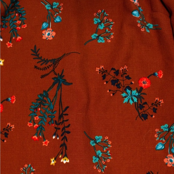 WAYF floral Mock Neck Long Sleeve Shift - Picture 3 of 4